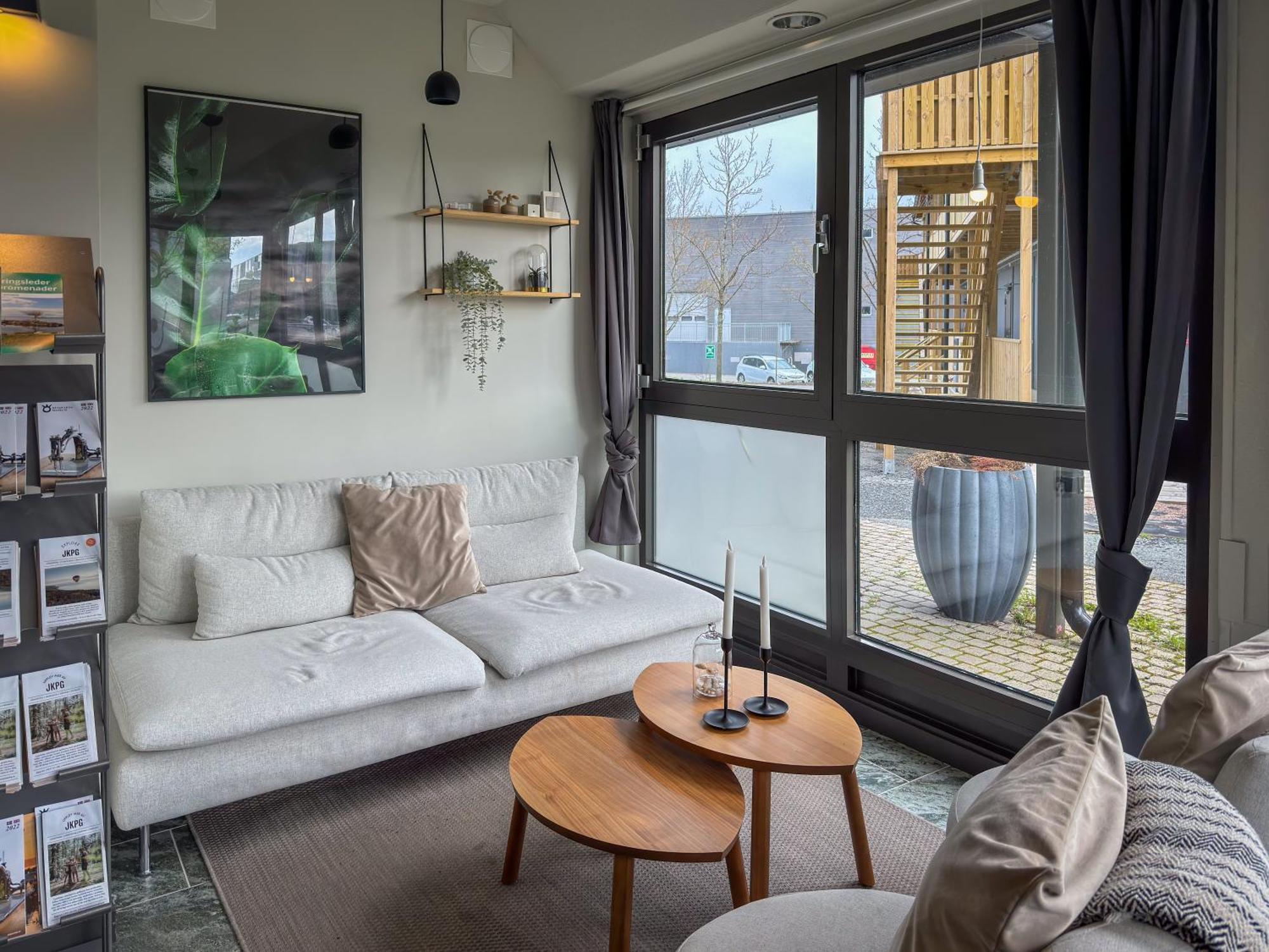 Joenkoeping Hotel Apartments エクステリア 写真