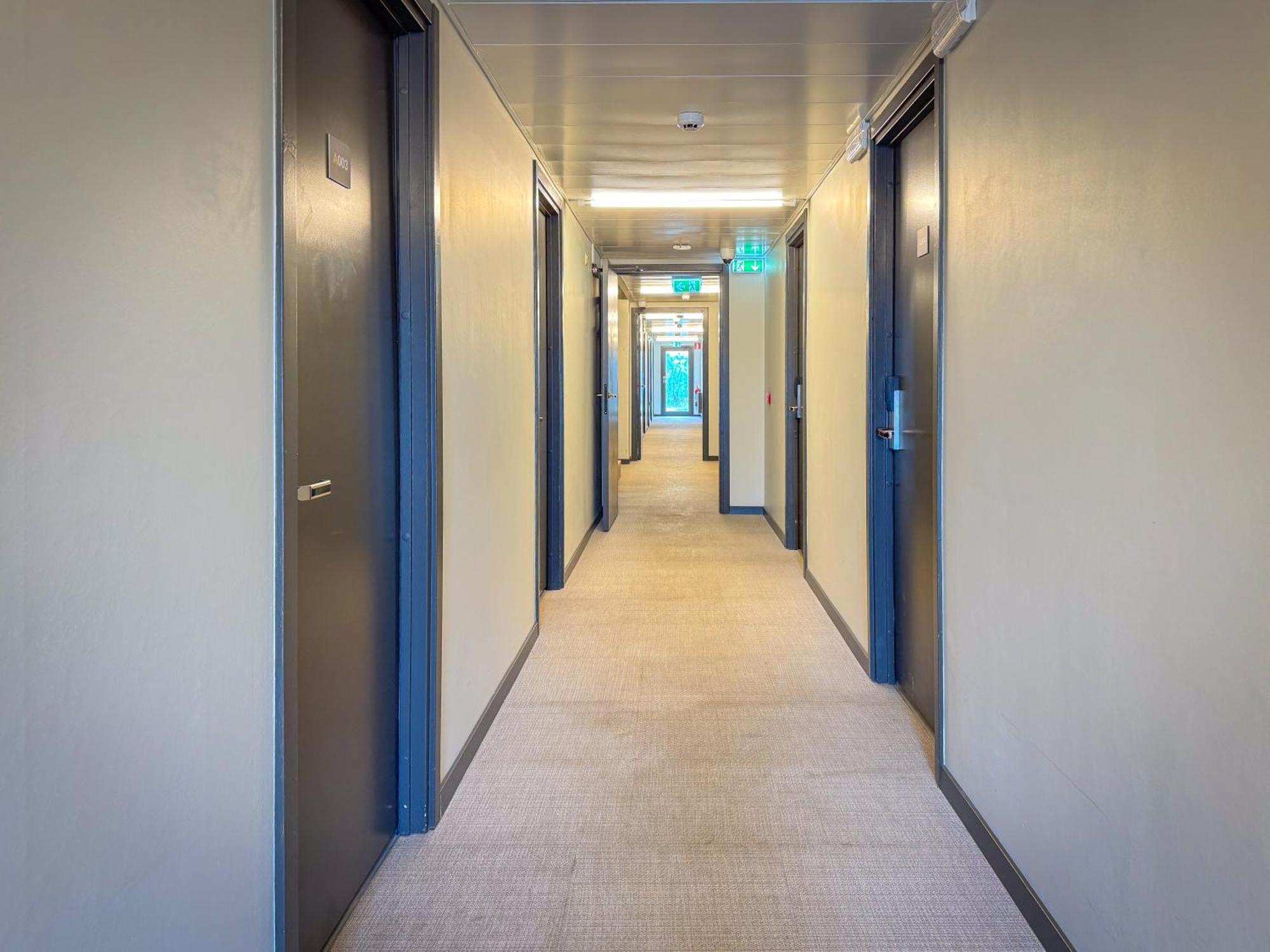 Joenkoeping Hotel Apartments エクステリア 写真